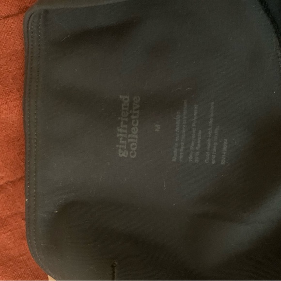 Two pairs girlfriend collective leggings - Picture 6 of 6